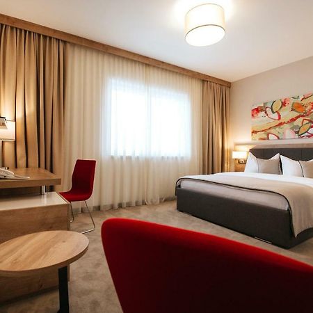 Hotel Zelenkrov Cepin Extérieur photo